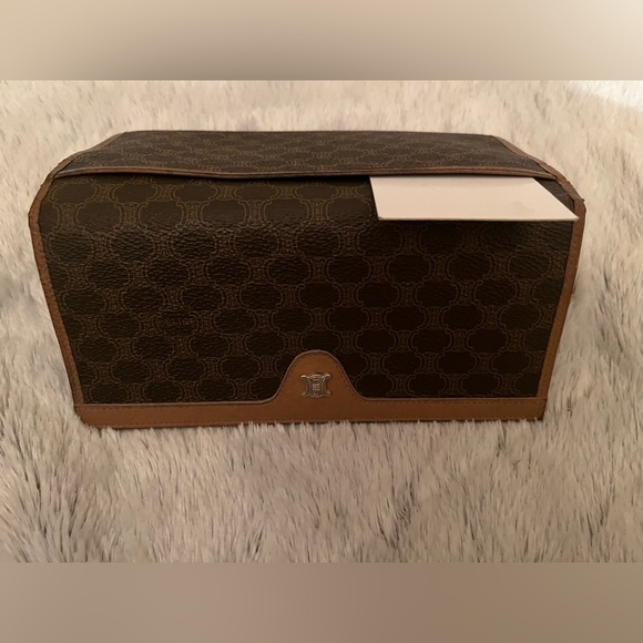 CELINE MACADAM TAN TRIMMED WALLET - Picture 4 of 8